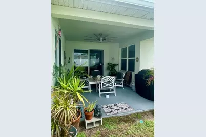 424 SW Ridgecrest Drive, Port Saint Lucie, FL 34953 - Photo 3
