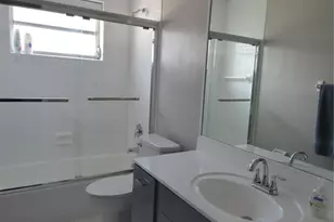 3840 N 42nd Terrace, Hollywood, FL 33021 - Photo 11