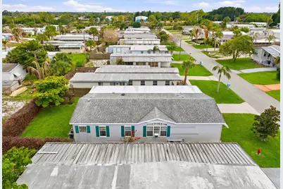8355 SE Wren Avenue, Hobe Sound, FL 33455 - Photo 31