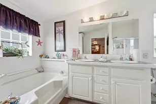 8355 SE Wren Ave, Hobe Sound, FL 33455 - Photo 17