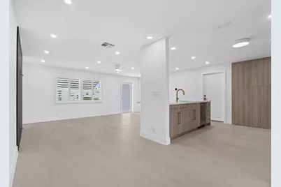 1304 SW 23rd Street, Boynton Beach, FL 33426 - Photo 9