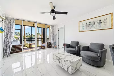 18 Royal Palm Way Way #109, Boca Raton, FL 33432 - Photo 15