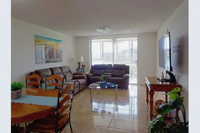 9261 Sunrise Lakes Boulevard #210, Fort Lauderdale, FL 33322 - Photo 5