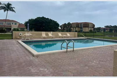 5390 NW Woodland Lakes Drive #4020, Palm Beach Gardens, FL 33418 - Photo 17