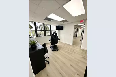 4700 N Congress Avenue #305, West Palm Beach, FL 33407 - Photo 9