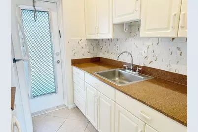 1116 Lake Terrace #214, Boynton Beach, FL 33426 - Photo 7
