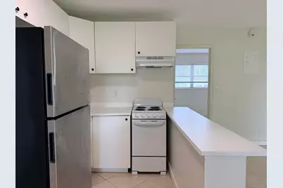 5174 NE 6th Avenue #526, Oakland Park, FL 33334 - Photo 13