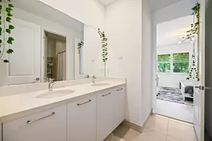 10466 SW 57th Ct, Cooper City, FL 33328 - Photo 13
