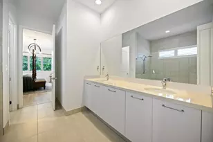 10466 SW 57th Ct, Cooper City, FL 33328 - Photo 11