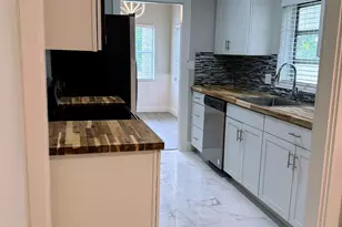 1010 Mayflower Rd, Fort Pierce, FL 34950 - Photo 5