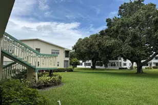 362 Oakridge T, Deerfield Beach, FL 33442 - Photo 15