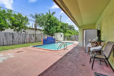 151 NW 21st Street, Pompano Beach, FL 33060 - Photo 31
