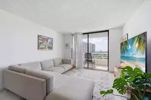 3300 192nd Street NE, Aventura, FL 33180 - Photo 5