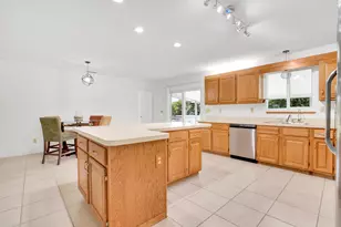 16245 E Burns Dr, Loxahatchee, FL 33470 - Photo 9