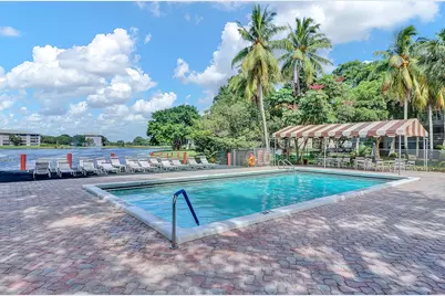 9460 Poinciana Place #101, Davie, FL 33324 - Photo 23