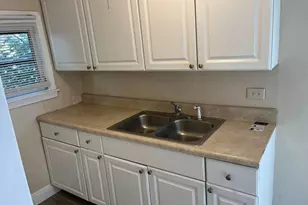 611 N Broadway, Lantana, FL 33462 - Photo 5