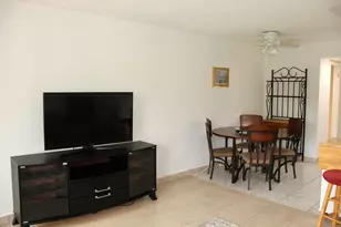 175 Canterbury H, West Palm Beach, FL 33417 - Photo 5