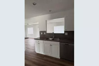 285 NE Floresta Drive, Port Saint Lucie, FL 34983 - Photo 11