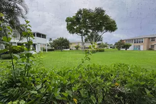 1100 Boxwood Dr, Delray Beach, FL 33445 - Photo 9