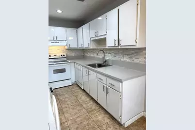 1100 Boxwood Drive #101, Delray Beach, FL 33445 - Photo 3