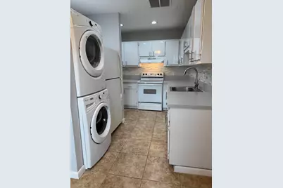 1100 Boxwood Drive #101, Delray Beach, FL 33445 - Photo 5
