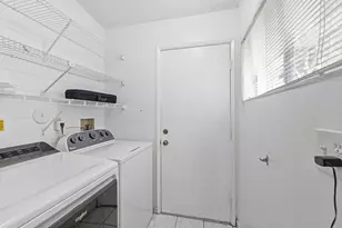 8128 Summerbreeze Ln, Boca Raton, FL 33496 - Photo 17