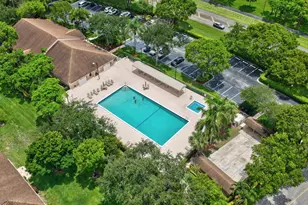 8128 Summerbreeze Ln, Boca Raton, FL 33496 - Photo 31