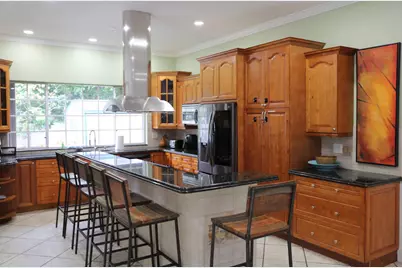 150 NE 146th Street NE, Miami, FL 33161 - Photo 9