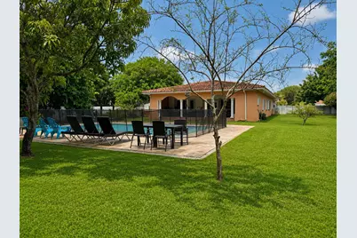 150 NE 146th Street NE, Miami, FL 33161 - Photo 11