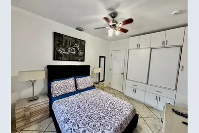 150 NE 146th Street NE, Miami, FL 33161 - Photo 19
