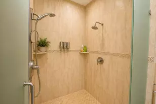 150 NE 146th Street NE, Miami, FL 33161 - Photo 29