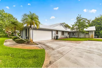 441 NE Town Terrace, Jensen Beach, FL 34957 - Photo 37