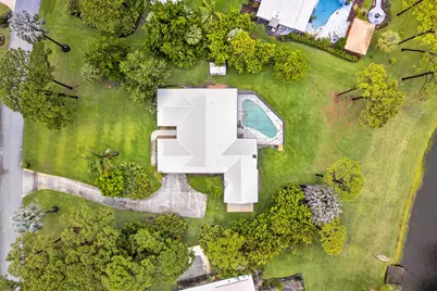 441 NE Town Terrace, Jensen Beach, FL 34957 - Photo 3