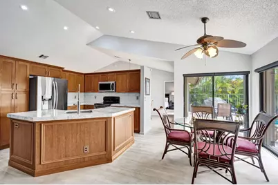 6063 Sunberry Circle, Boynton Beach, FL 33437 - Photo 19