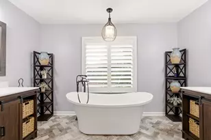 119 Hidden Hollow Dr, Palm Beach Gardens, FL 33418 - Photo 33