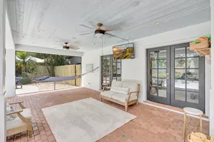 2436 Holly Ln NE, Palm Beach Gardens, FL 33410 - Photo 41