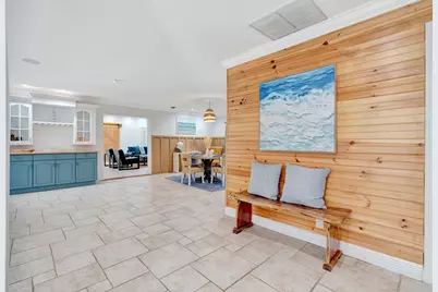 2436 Holly Lane NE, Palm Beach Gardens, FL 33410 - Photo 5