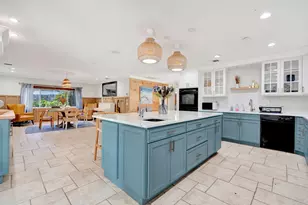 2436 Holly Ln NE, Palm Beach Gardens, FL 33410 - Photo 15