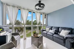 7807 Golf Cir Dr, Margate, FL 33063 - Photo 5
