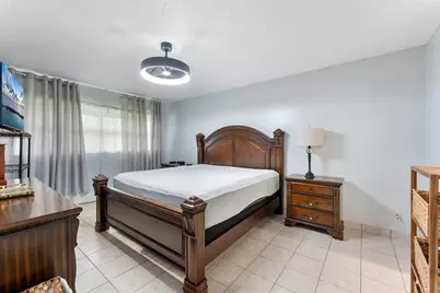 7807 Golf Cir Drive #H 305, Margate, FL 33063 - Photo 19