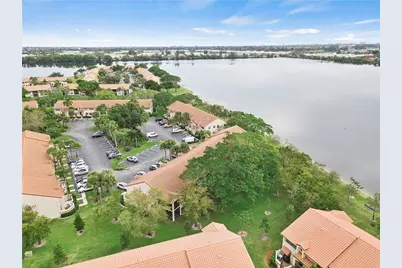 912 Congressional Way, Deerfield Beach, FL 33442 - Photo 17