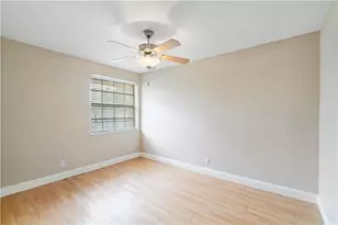 912 Congressional Way, Deerfield Beach, FL 33442 - Photo 11