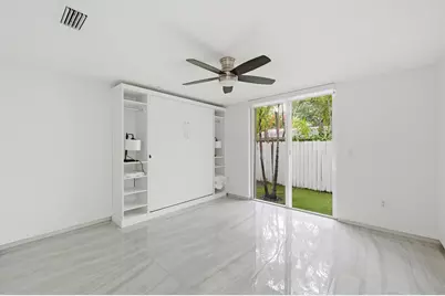 714 NE 14th Avenue #102, Fort Lauderdale, FL 33304 - Photo 3