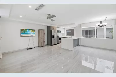 714 NE 14th Avenue #102, Fort Lauderdale, FL 33304 - Photo 5