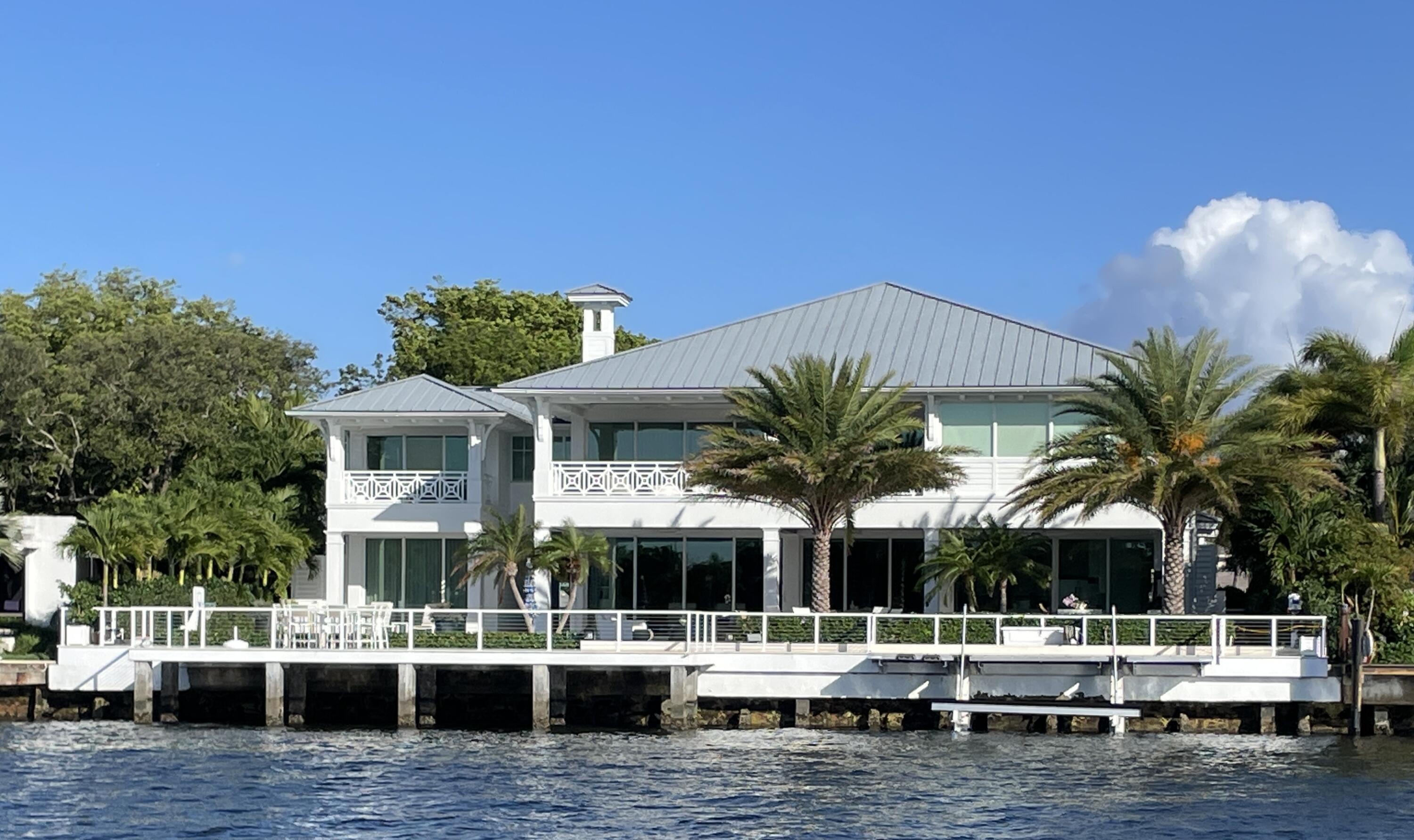 1900 Intracoastal Dr main architectural view