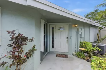 970 SW 111th Way, Davie, FL 33324 - Photo 3