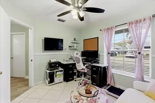 970 SW 111th Way, Davie, FL 33324 - Photo 33