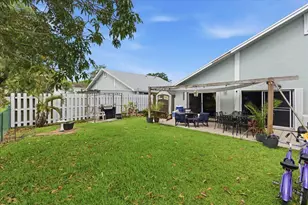 970 SW 111th Way, Davie, FL 33324 - Photo 9