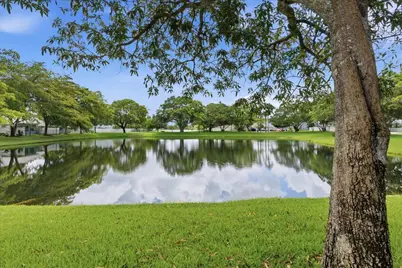 970 SW 111th Way, Davie, FL 33324 - Photo 11