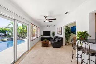 390 SE 12th Ave, Pompano Beach, FL 33060 - Photo 25